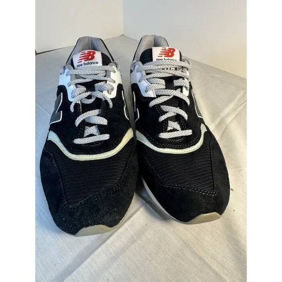 New Balance 997 Black Grey White Suede Shoes Size 9.5
