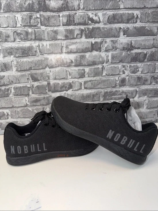 New out of box NOBULL Black Men's Athletic Training Shoes