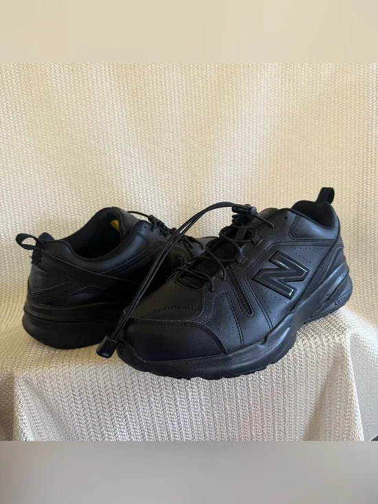 New Balance 608v5 Men’s Size 11 4E Extra Wide Black Leather Slip Resistant
