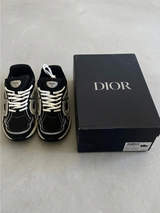 Dior B30 ‘Black’ Men’s Sneakers