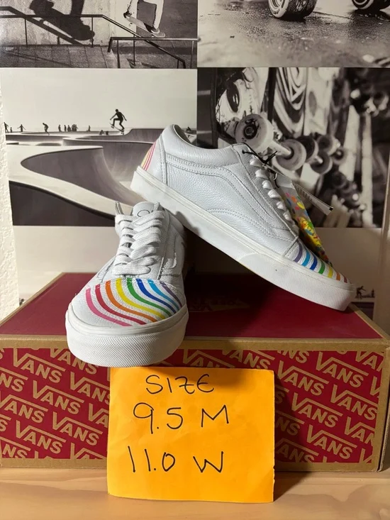 Vans Old Skool Leather Flour Shop sz 9.5 Men’s 11.0 Woman