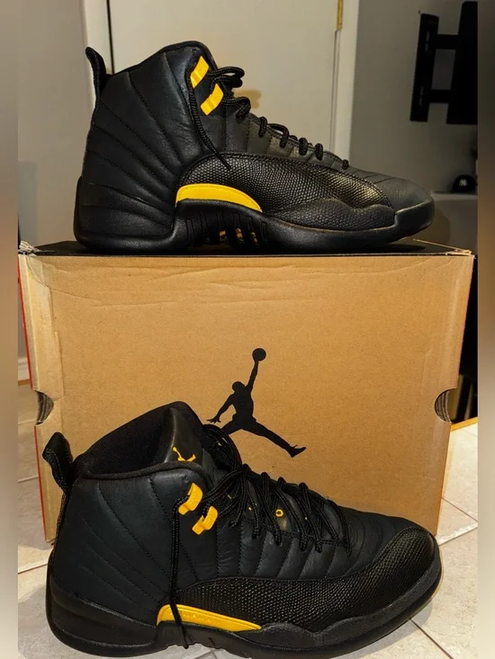 Preowned Air Jordan 12 Retro Black and Yellow Basketball Sneakers - Size 12