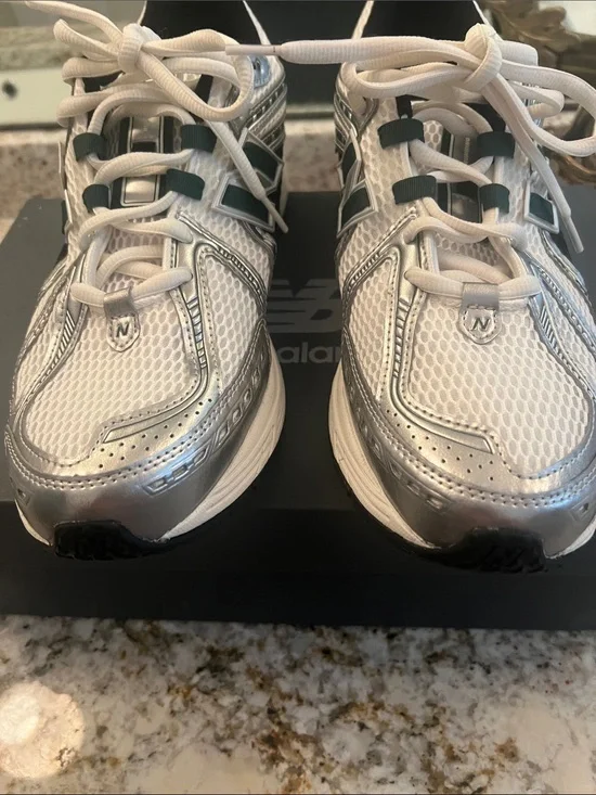 New Balance Kids White & Silver Mesh Running Sneakers