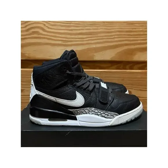 Air Jordan Legacy 312 Black White Cement AV3922-001 Size 11.5