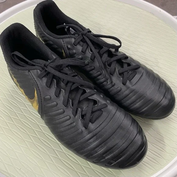 Nike Men's‎ Boys Tiempo Legend 7 Club FG Soccer Cleats AO2597-077 Black/Gold