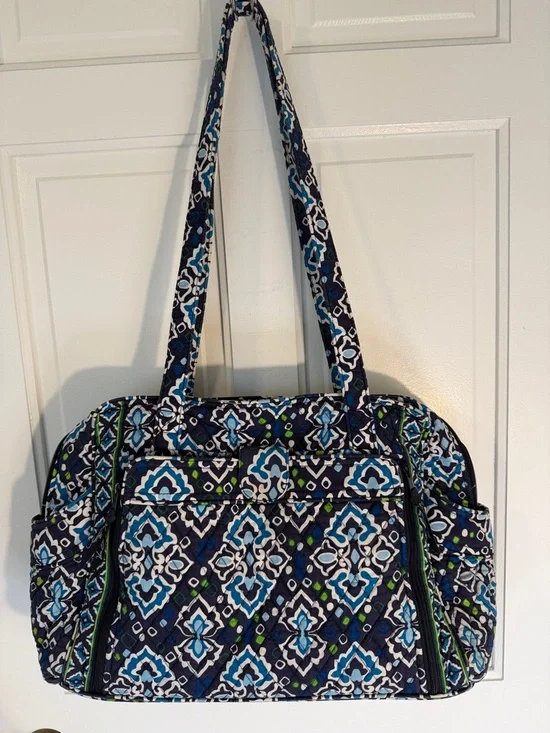 👶🏻Vera Bradley Diaper Bag, Pre-loved, retired pattern 