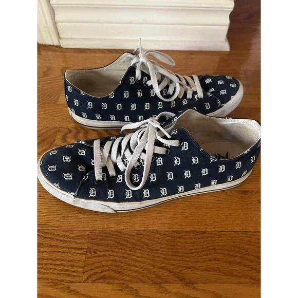MLB Detroit Tigers Sneakers Shoes M 10.5 W 12