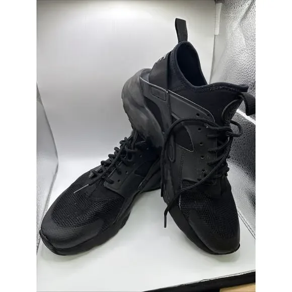Nike Air‎ Huarache Triple Black - Size 8.5 US Men