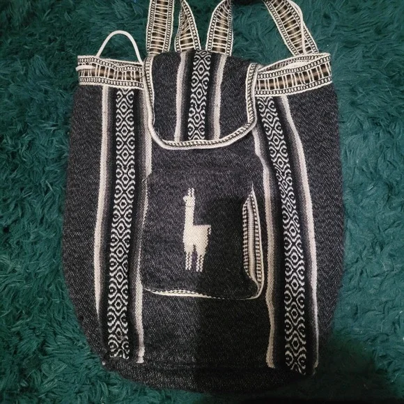 Woven Llama Backpack‎ Boho Geometric Drawstring Black White *missing button*
