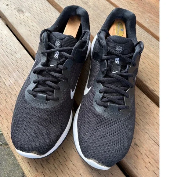 Nike Revolution 6 Next Nature Mens 11.5 Black Good Running Shoes DC3728-003