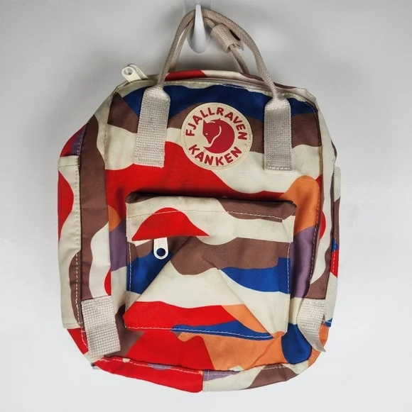 Fjällräven Kånken Mini Backpack – Multicolor Camo Print