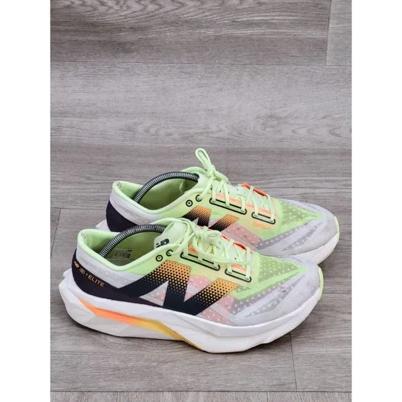 New Balance FuelCell SuperComp MDXv3 White Bleached Lime Glo Size 11 D