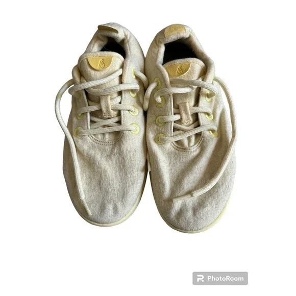 Allbirds Wool Runners Men’s 8‎ yellow