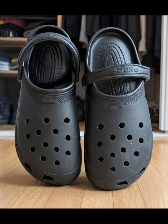 Crocs Classic Black Clog Sandals MEN SIZE 13