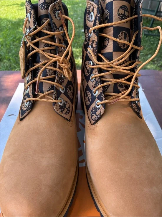 Timberland men’s  Wheat Nubuck Checker Lace-Up Boots