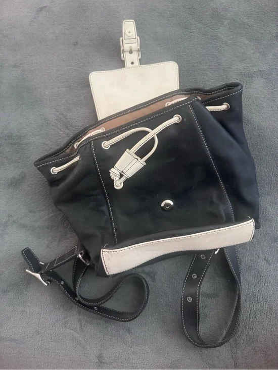 Vintage Coach Legacy Soft Small Backpack 9569 Navy Blue Leather White Trim Y2K