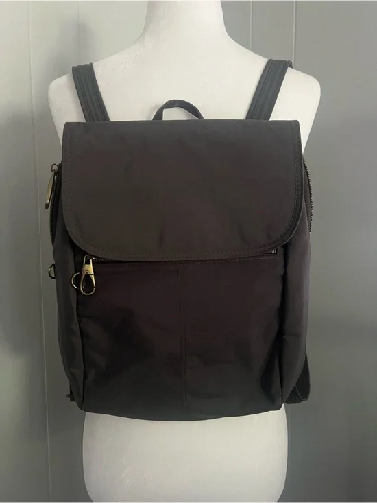 Travalon Anti Theft Signature Slim Backpack Resort wear Travel Vacation Bag