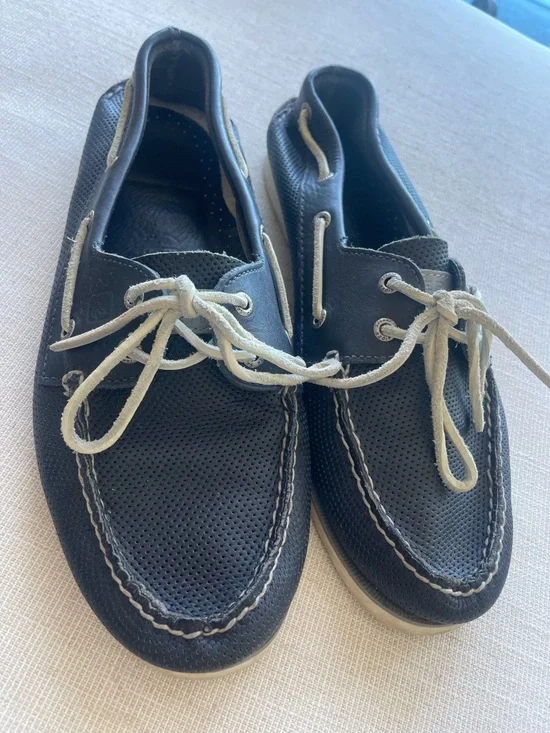 Men's Sperry Navy Blue Perforated Leather Boat Shoes with White Laces sz 11 1/2