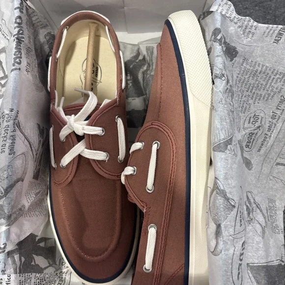 sperry top sider mens 10, Sea mate Faded Red, Brand New