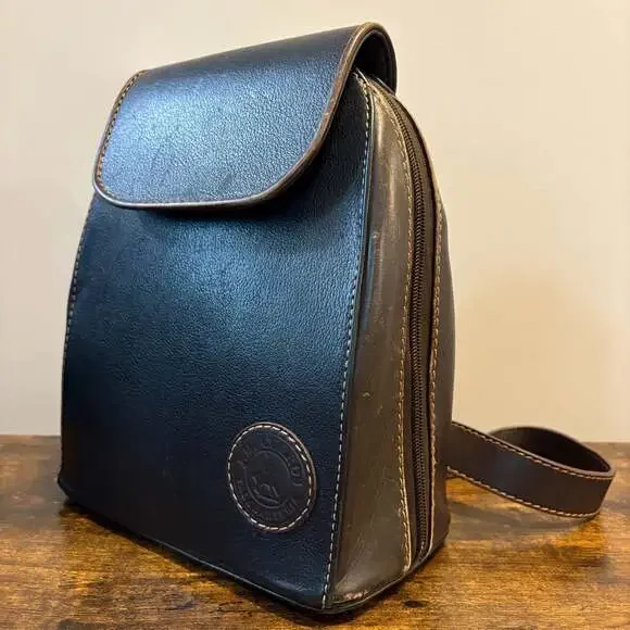J.M. Cueros Talabarteria Black Leather Backpack Convertible Shoulder Bag