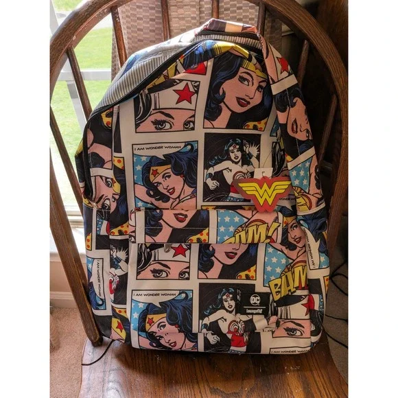 NWT Loungefly DC Comics Wonder Woman Comic Canvas Backpack Vintage‎ Print