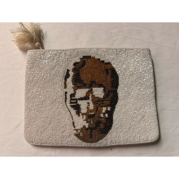 Beaded Skull Clutch Clever Carriage‎ Company Medium White Zip Closure NWT