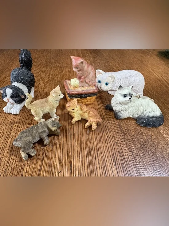 Decorative Ceramic Cat Figurine Set - Assorted Colors