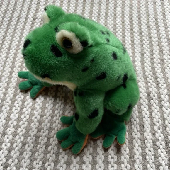 TY Plush‎ Frog Lilypad 2004 Classic Green Bullfrog Stuffed Animal Plush 9