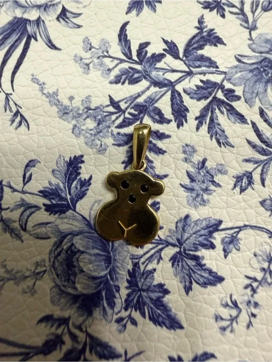 10k Gold Small Pets Teddy Pendant Necklace - Gold