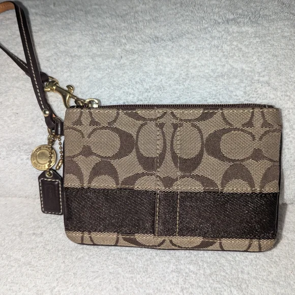 Coach Brown and Tan Signature Wristlet. 40028