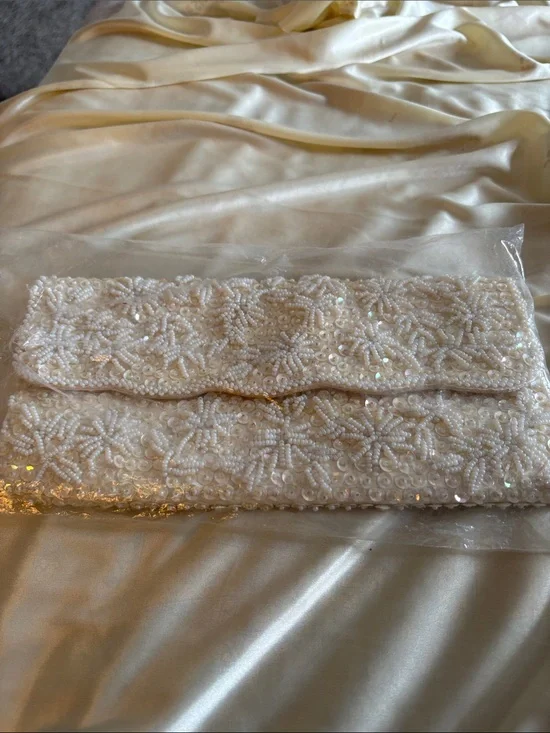 Beaded White Vintage Sequin Clutch Bag - Elegant Evening Envelope Purse