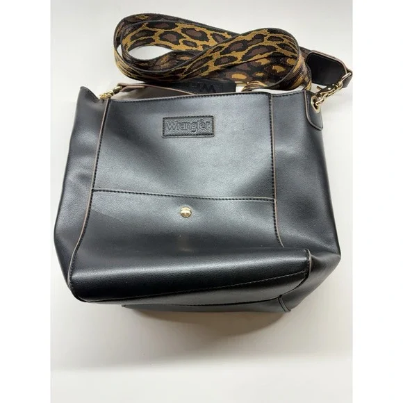 Wrangler Black‎ Bucket Vegan Leather Guitar Animal Print Strap & Removable Pouch