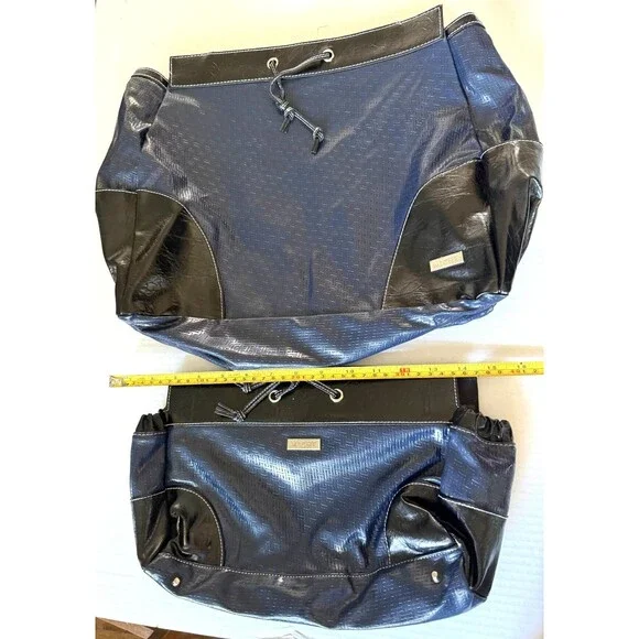 Lot 2 MICHE Prima Shells Janice & Janelle Navy Blue Embossed Magnetic Purse Cove