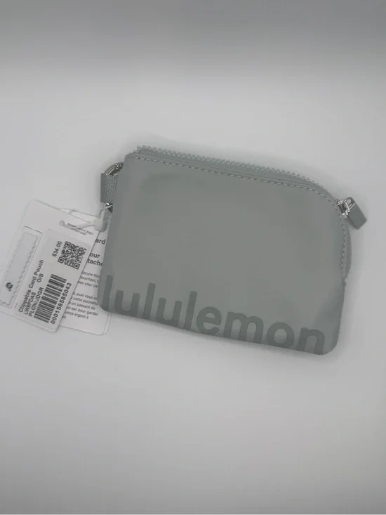 NWT Lululemon Clippable Card Pouch — Pelican / Jade Grey (PLCN/JDGR)