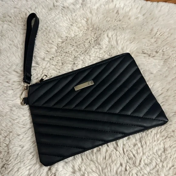 NWOT Black Clutch Purse With Wristlet Strap