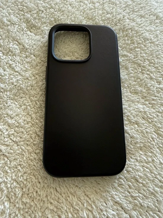 Black Phone Case for iPhone - Sleek Protective Cover