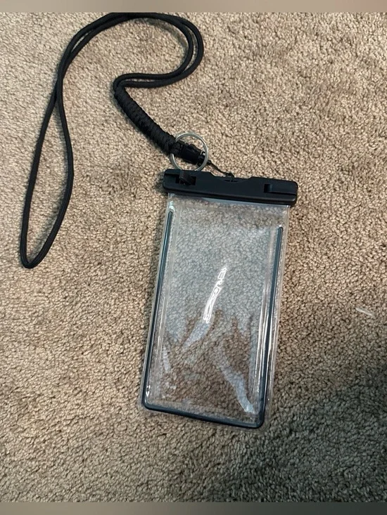 Waterproof Phone Pouch with Neck Lanyard!