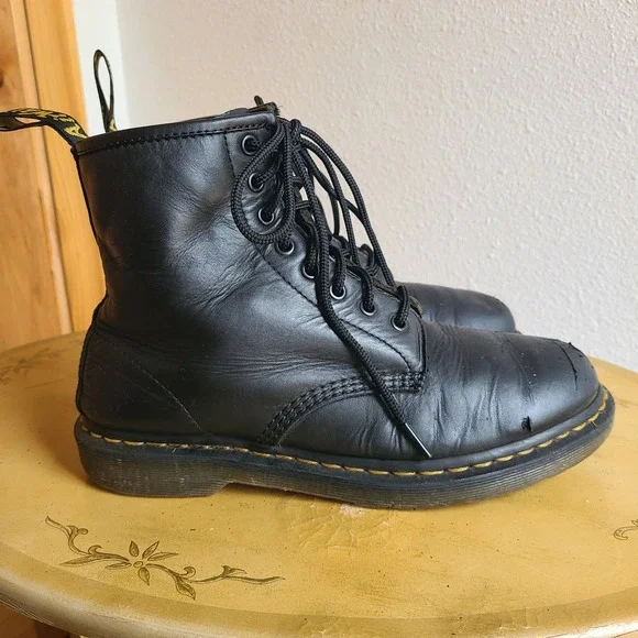 Dr. Doc Martens Pascal‎ Air Wair 1460 EU 42 US 9 Black Leather Combat Punk Boots