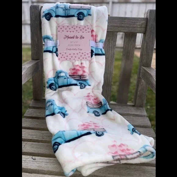 Farmhouse Blue Truck Hearts Plush Throw NWT