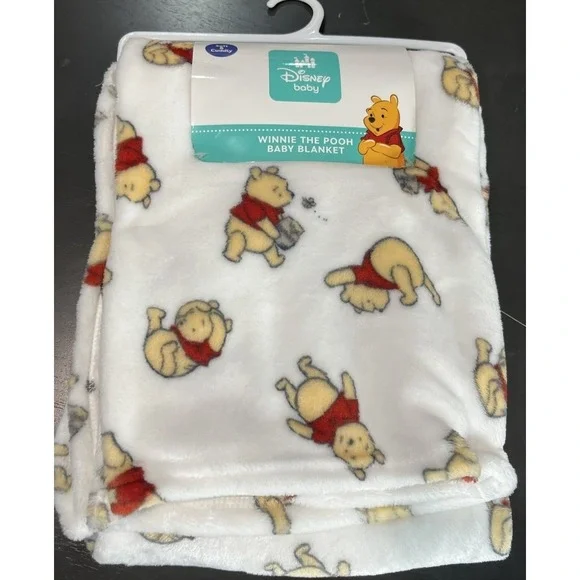 NEW Disney Baby Blanket Lightweight Winnie the Pooh Baby Gift
