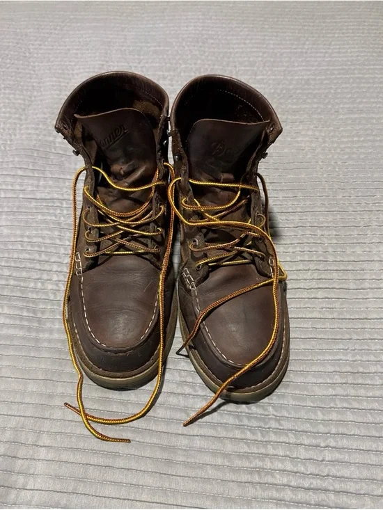 Danner  bull run moc 6” Leather Lace-Up Work Boots  steel toe .