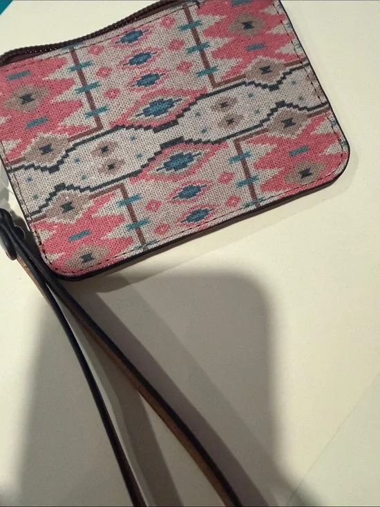 Pink Aztec Print Wristlet Pouch