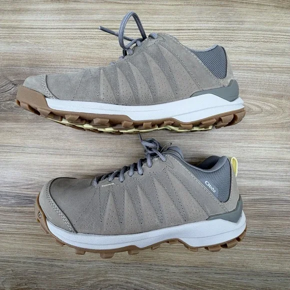 Oboz Men's Sypes Low Leather‎ B-DRY Hiking Shoe, Size 9 Stone MINT CONDITION