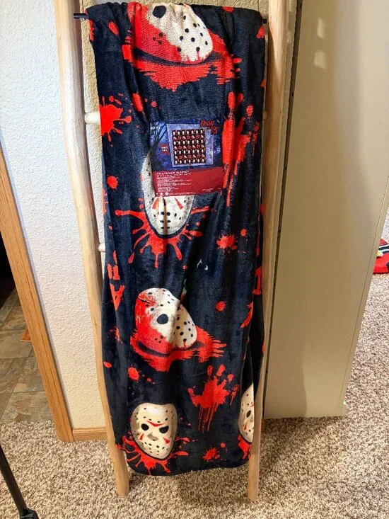 Friday the 13th Jason Plush Blanket Full Queen 90x90 Horror Halloween NWT