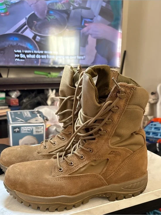 Belleville Tactical Tan Suede Combat Boots