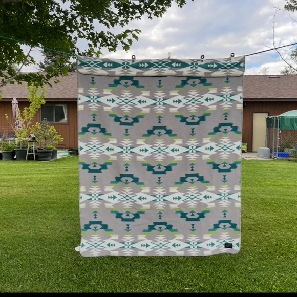 PENDLETON Jacquard Throw Reversible Avra Valley Gray 61” x 51” Aztec Western.