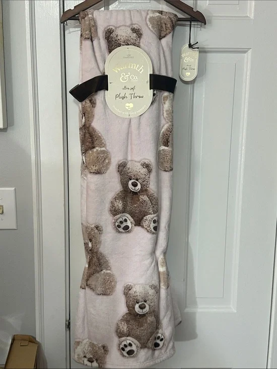 Warmth & co. Pink with brown teddy bears 🧸 ultra soft plush throw 60” x 70”
