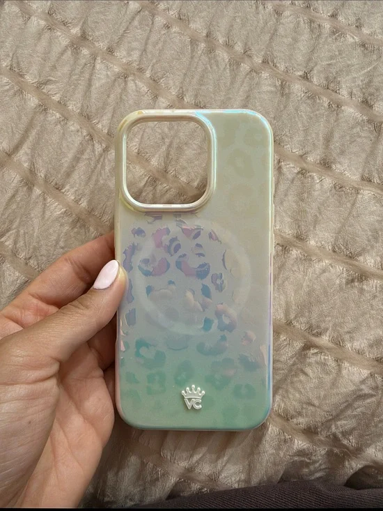 Velvet Caviar Iridescent Pastel Leopard Phone Case - Mint Pink