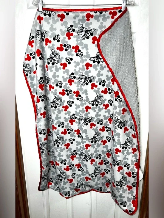 Disney Baby Mickey Mouse Baby Blanket Infant Receiving Blanket Red/Grey 38”x29”