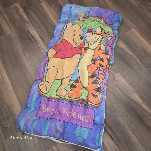 Winnie the Pooh Sleeping Bag Vintage Disney Best Friends Tigger Kids Purple Red